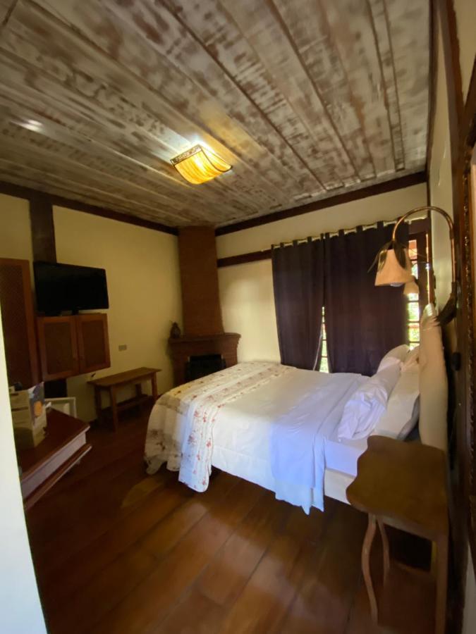 Pousada Le Lieu Santo Antônio do Pinhal Exterior foto